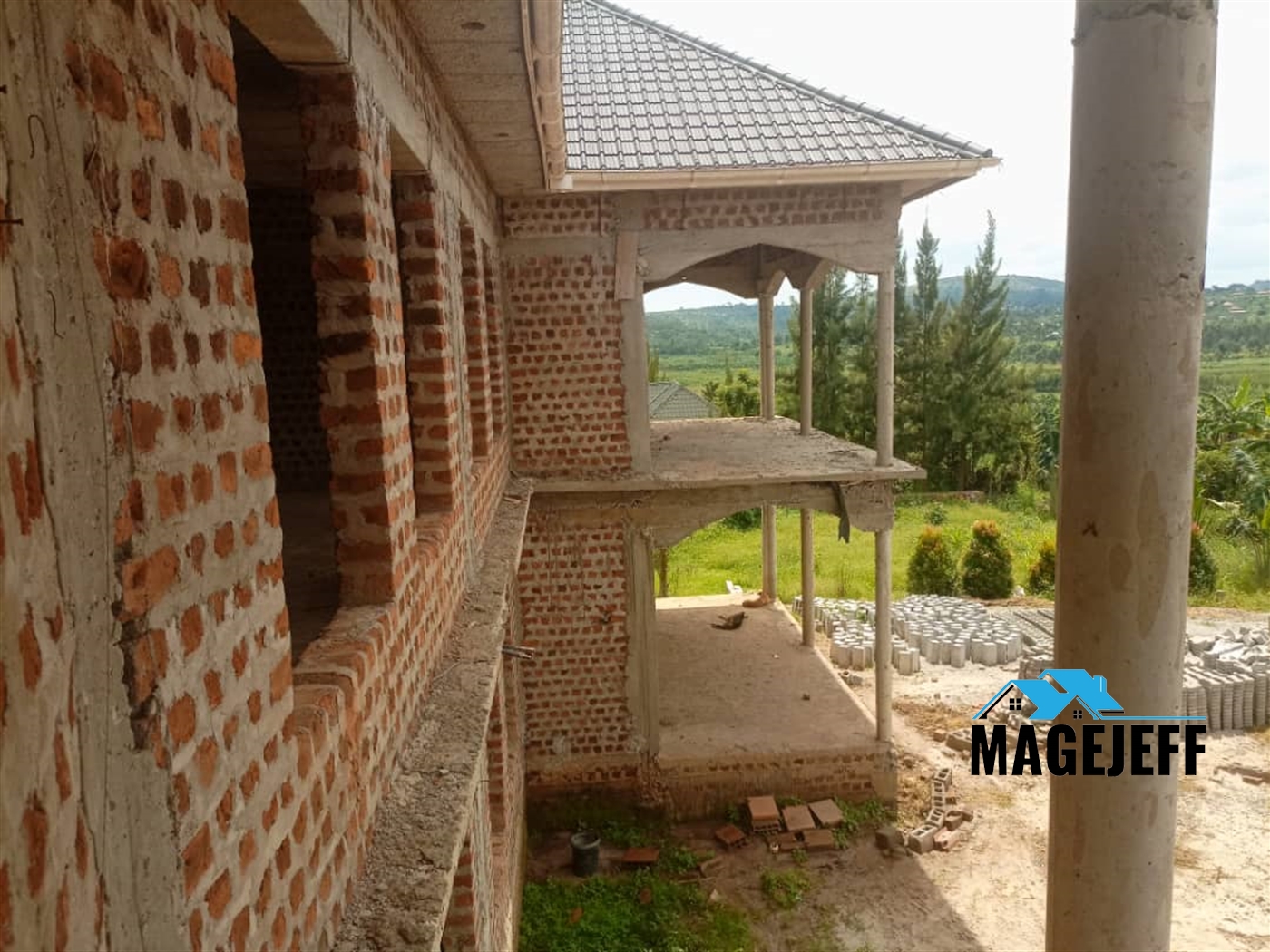 Storeyed house for sale in Ssanga Wakiso