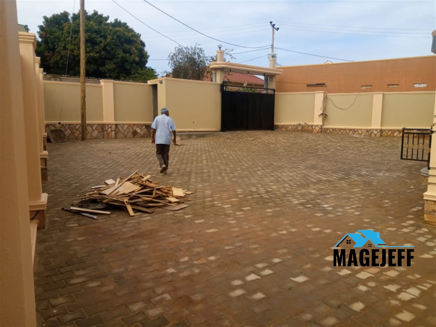 Storeyed house for sale in Kawempe Kampala