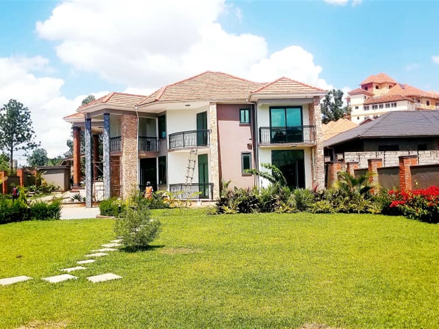 Mansion for sale in Bulindo Wakiso