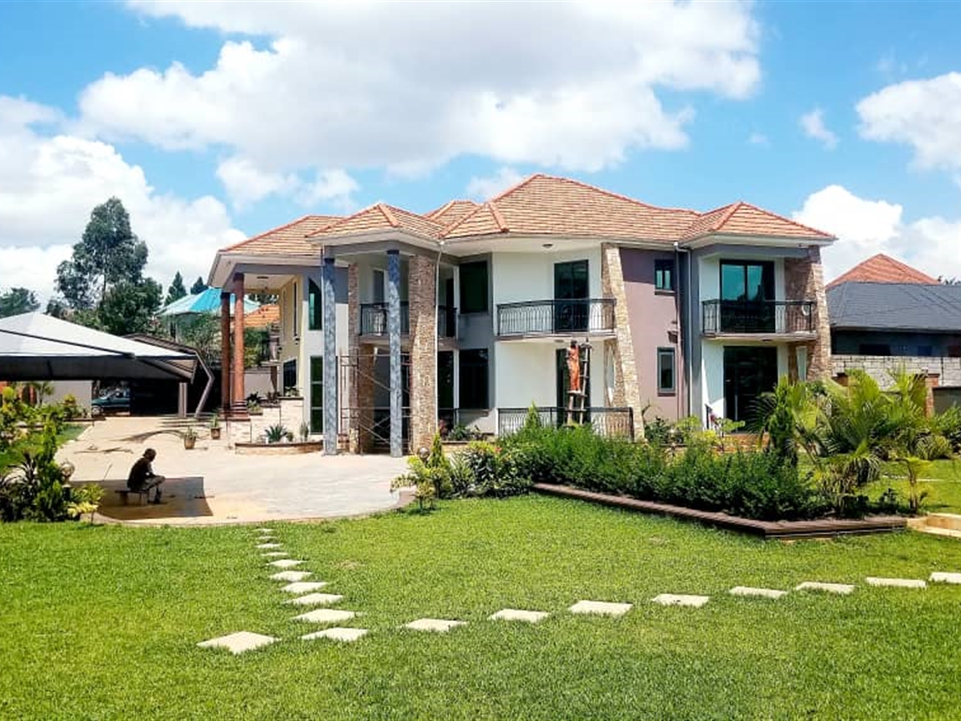 Mansion for sale in Bulindo Wakiso