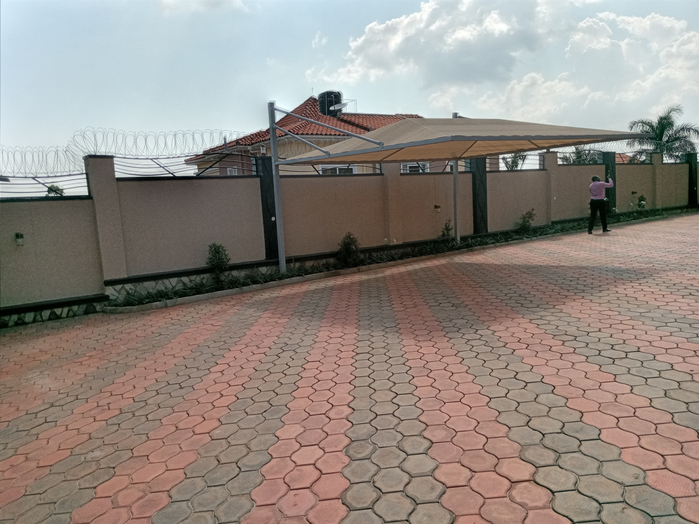 Storeyed house for sale in Bwebajja Wakiso