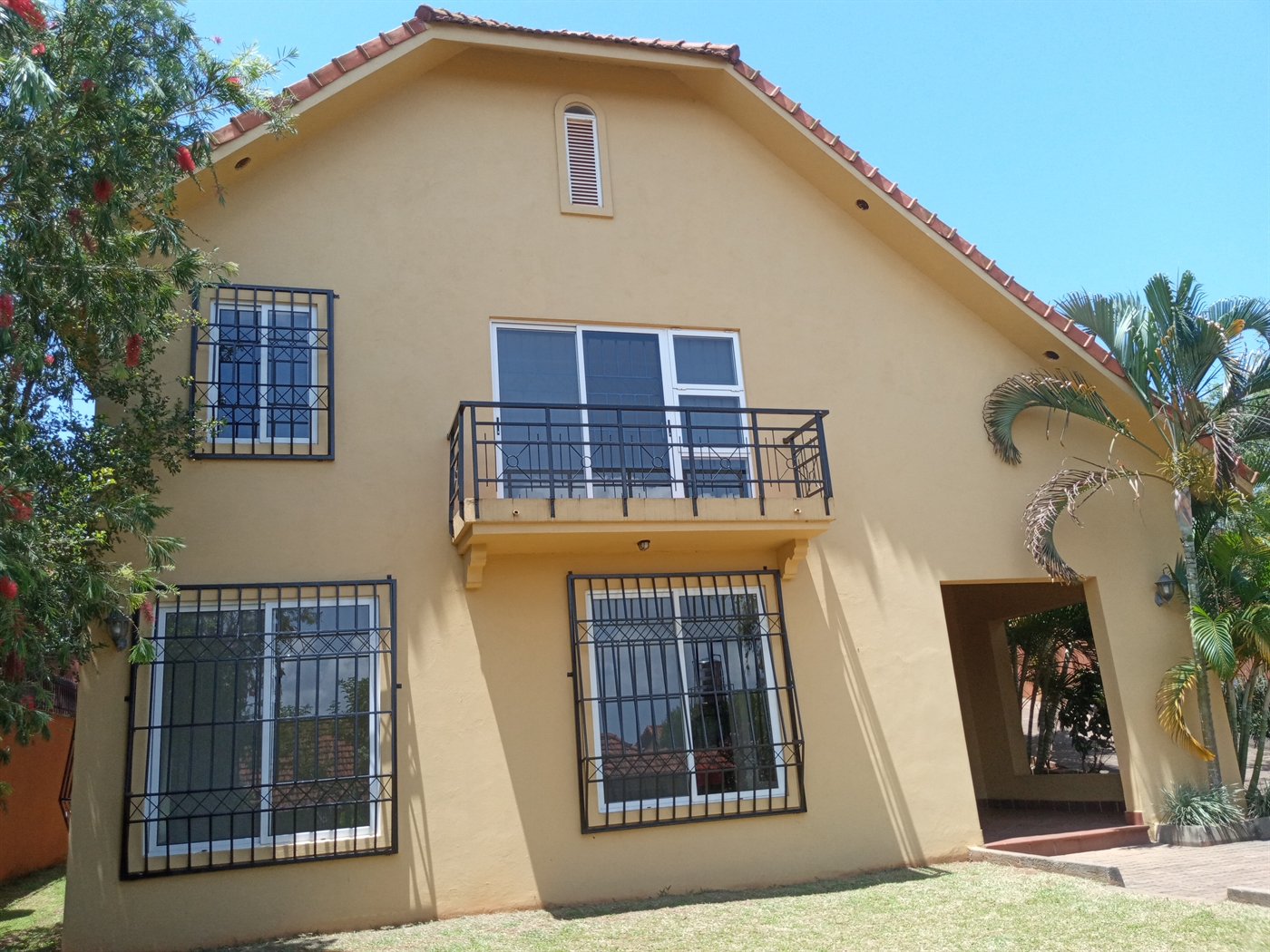 Duplex for rent in Lubowa Kampala