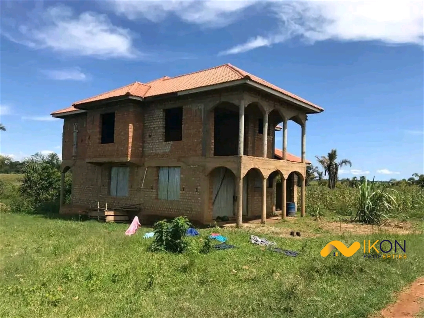 Mansion for sale in Garuga Wakiso