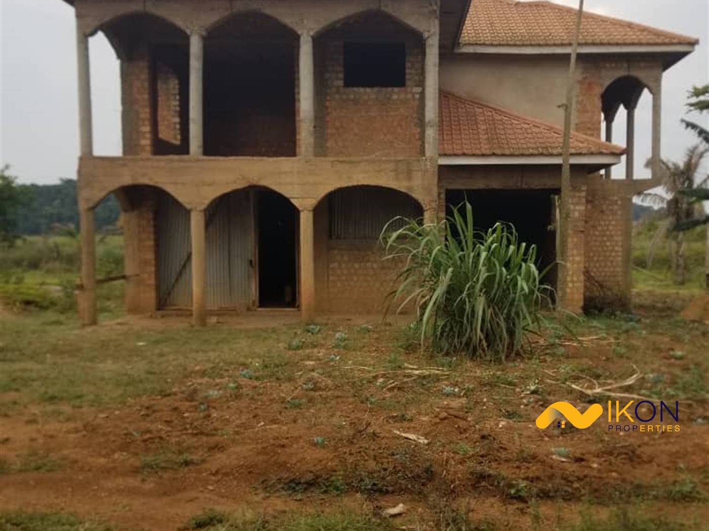 Mansion for sale in Garuga Wakiso