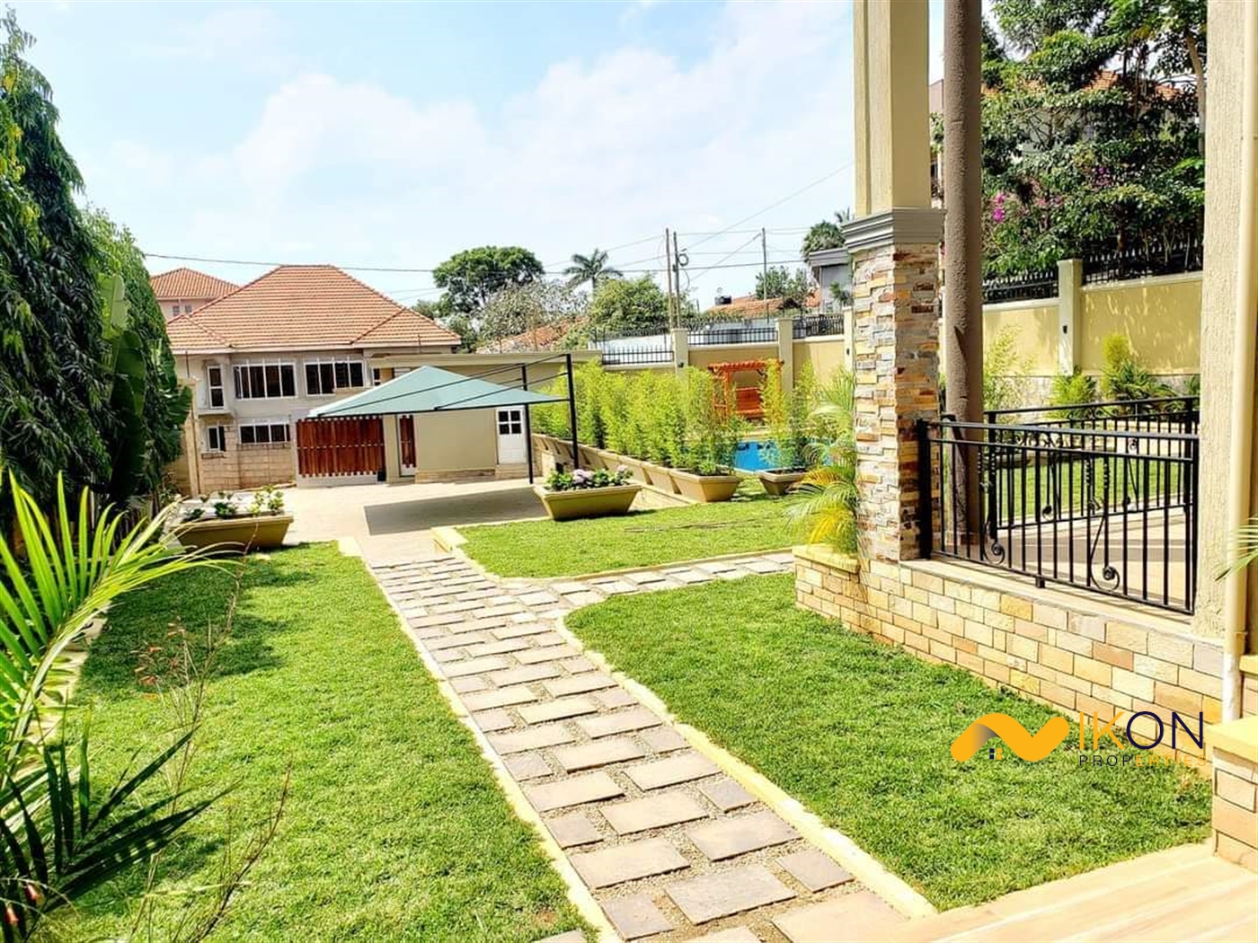 Mansion for sale in Muyenga Kampala