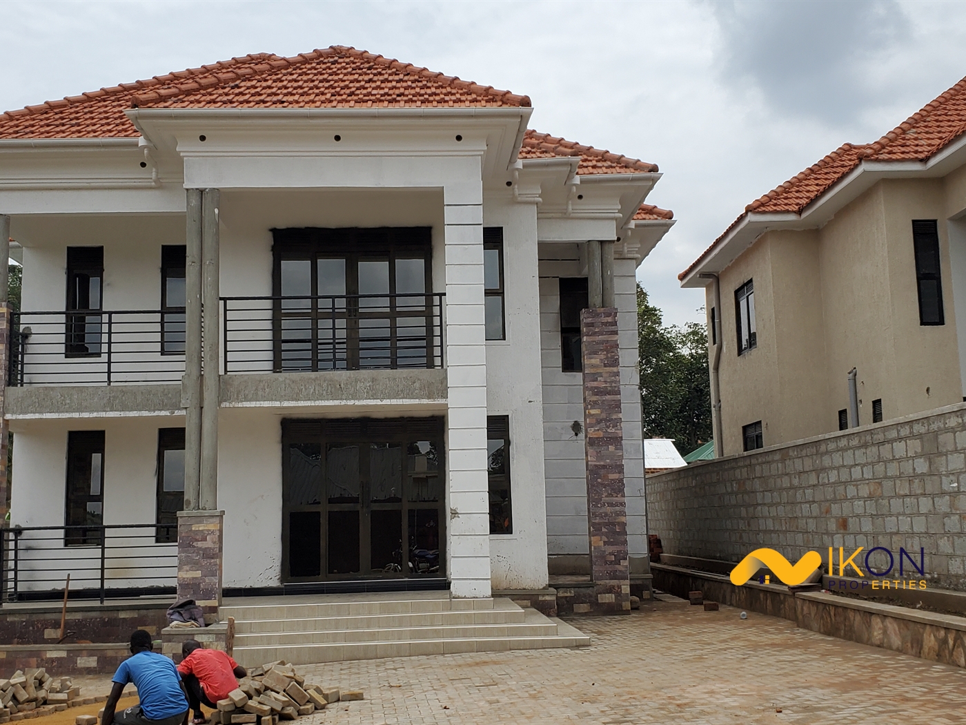 Storeyed house for sale in Seguku Wakiso