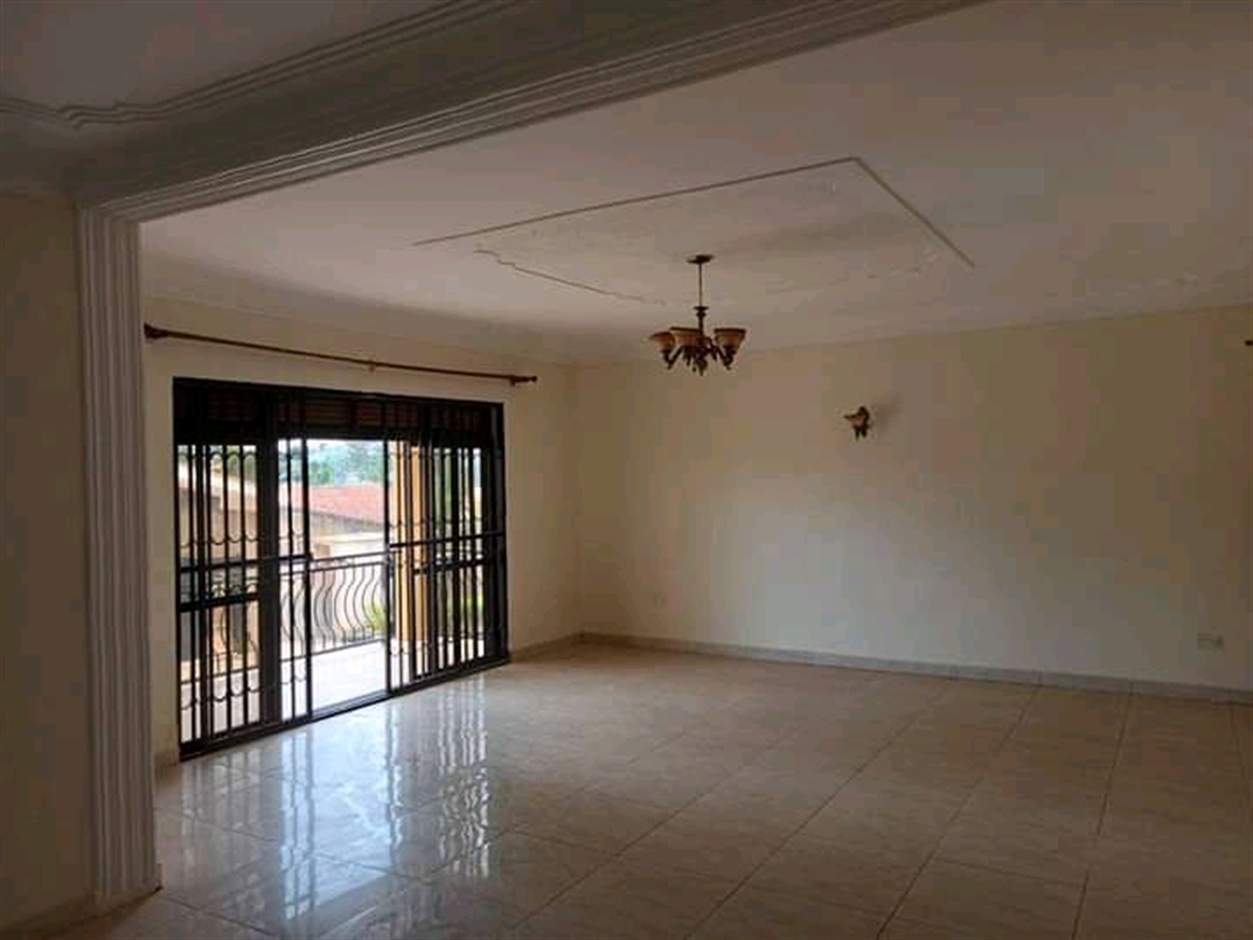 Mansion for rent in Ntinda Wakiso