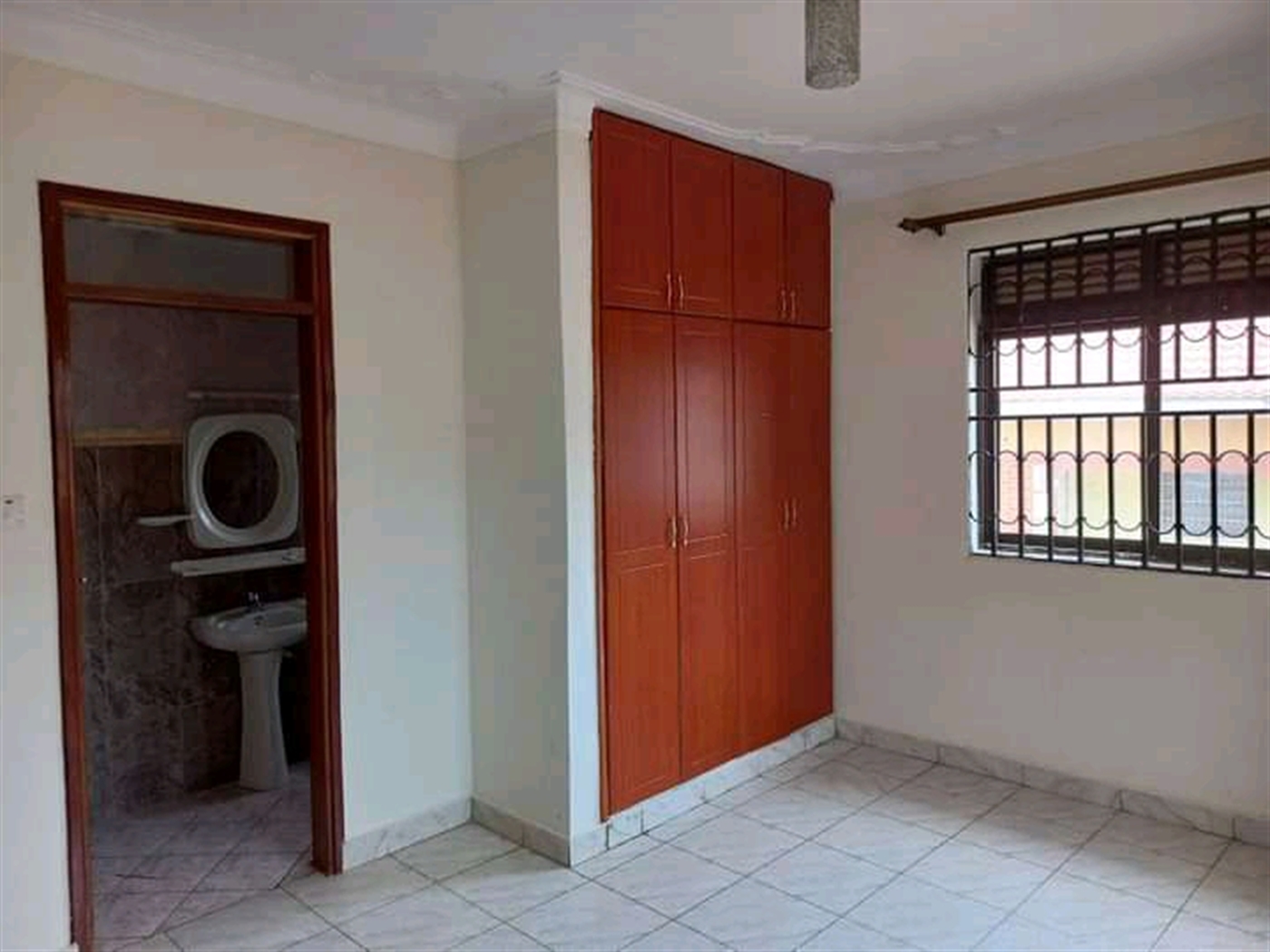 Mansion for sale in Ntinda Wakiso