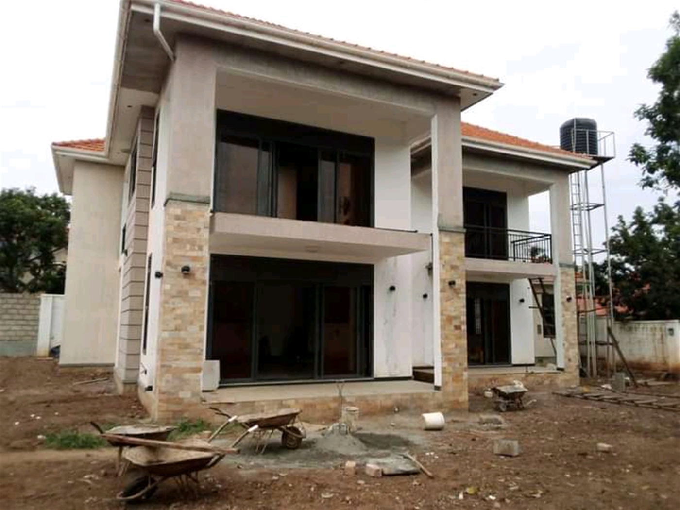 Mansion for sale in Muyenga Wakiso