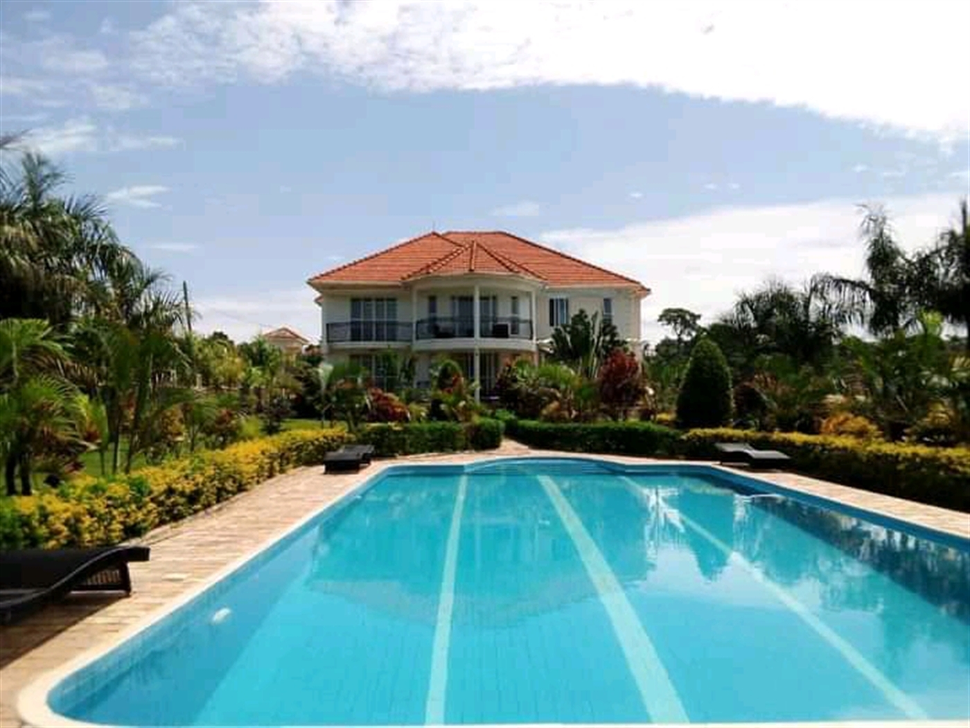 Mansion for sale in Garuga Wakiso