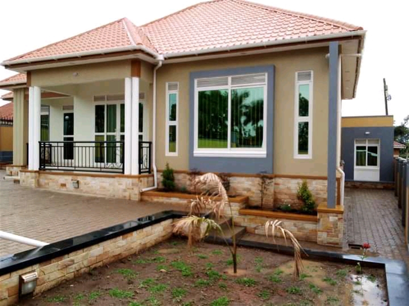 Bungalow for sale in Kitende Wakiso