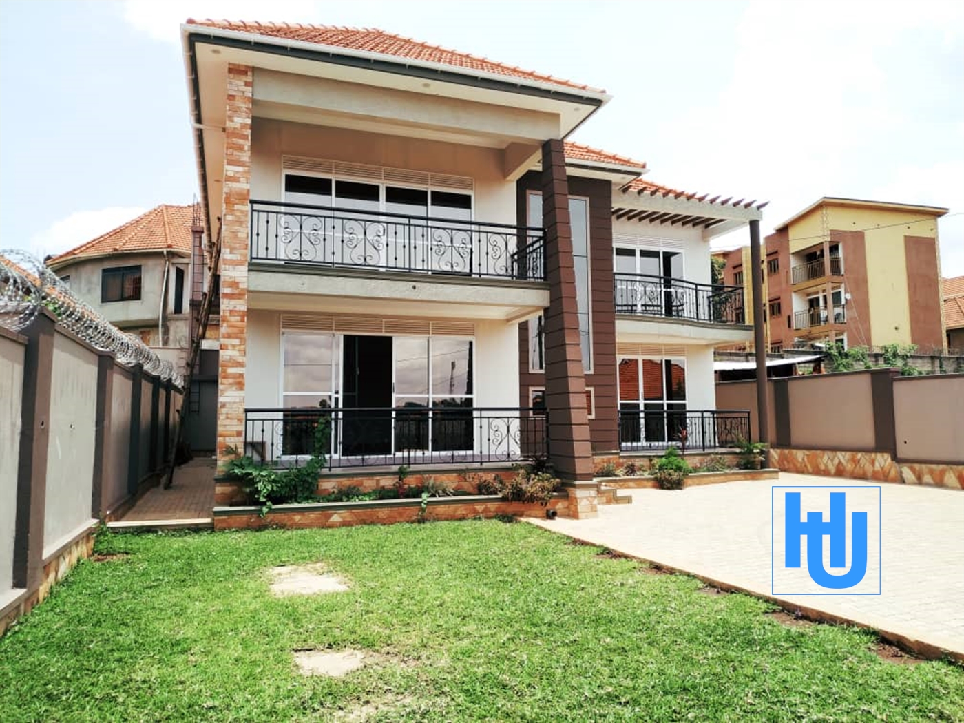 Mansion for sale in Najjera Wakiso