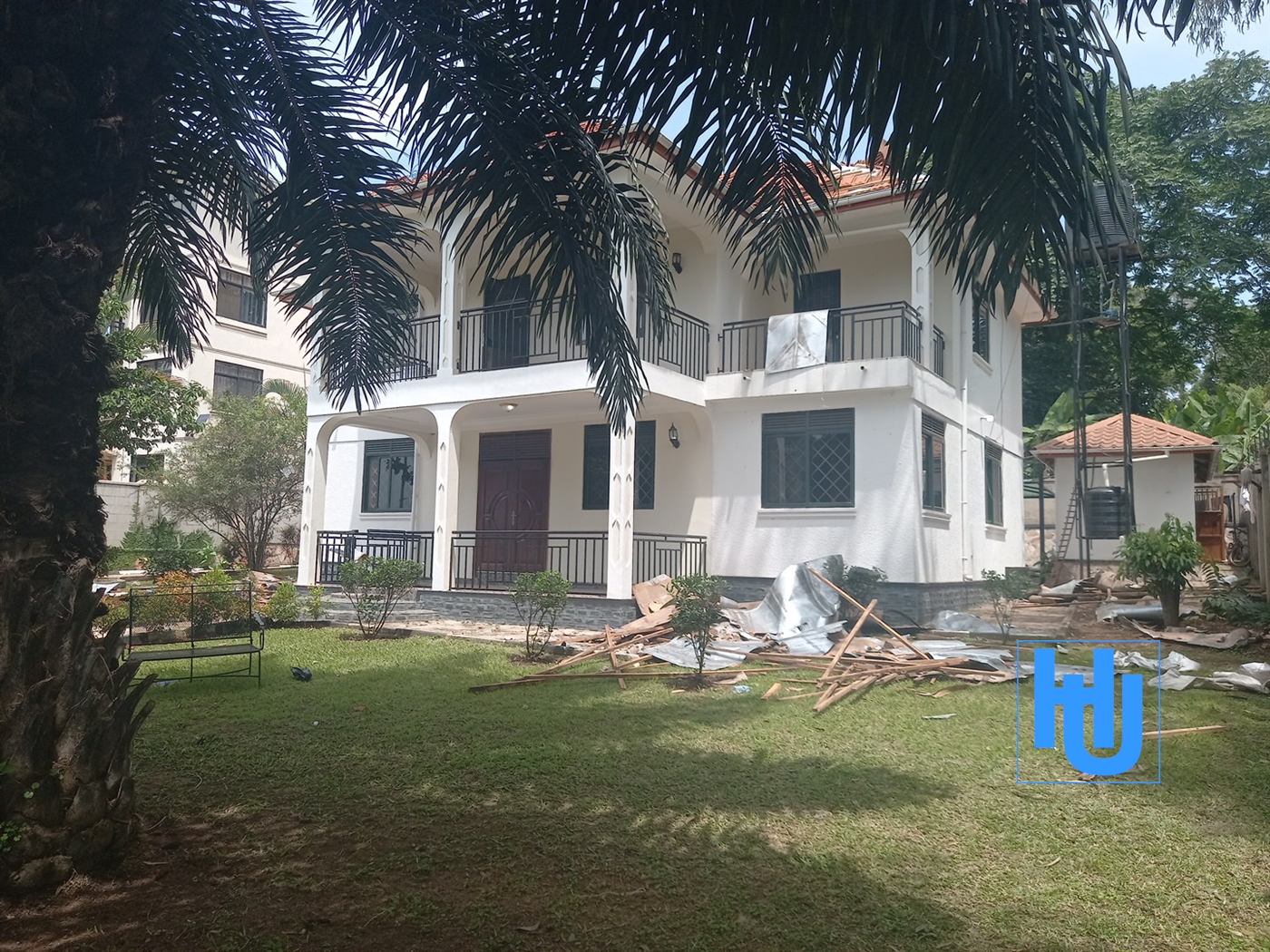 Mansion for rent in Munyonyo Wakiso