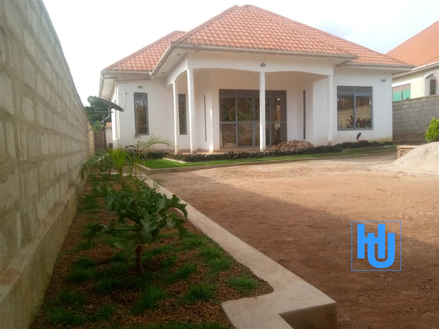 Bungalow for sale in Kitende Wakiso