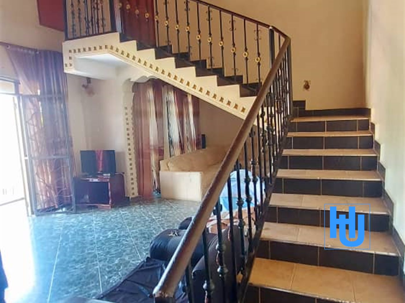 Mansion for sale in Ndejje Wakiso