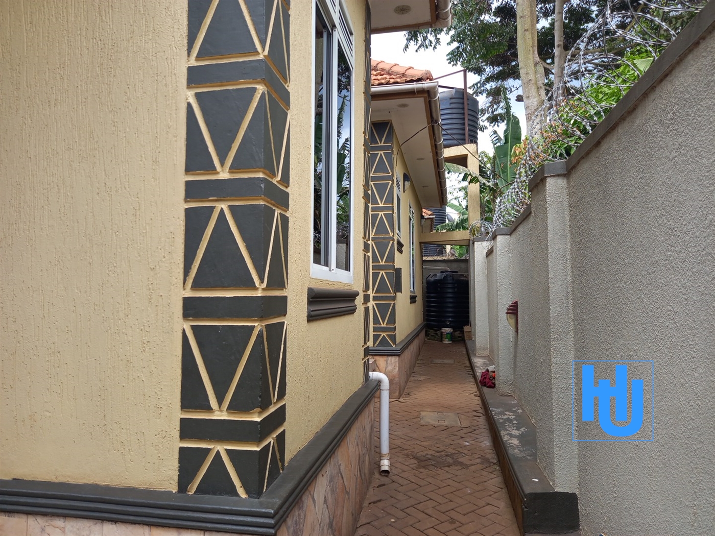 Bungalow for sale in Kitende Wakiso