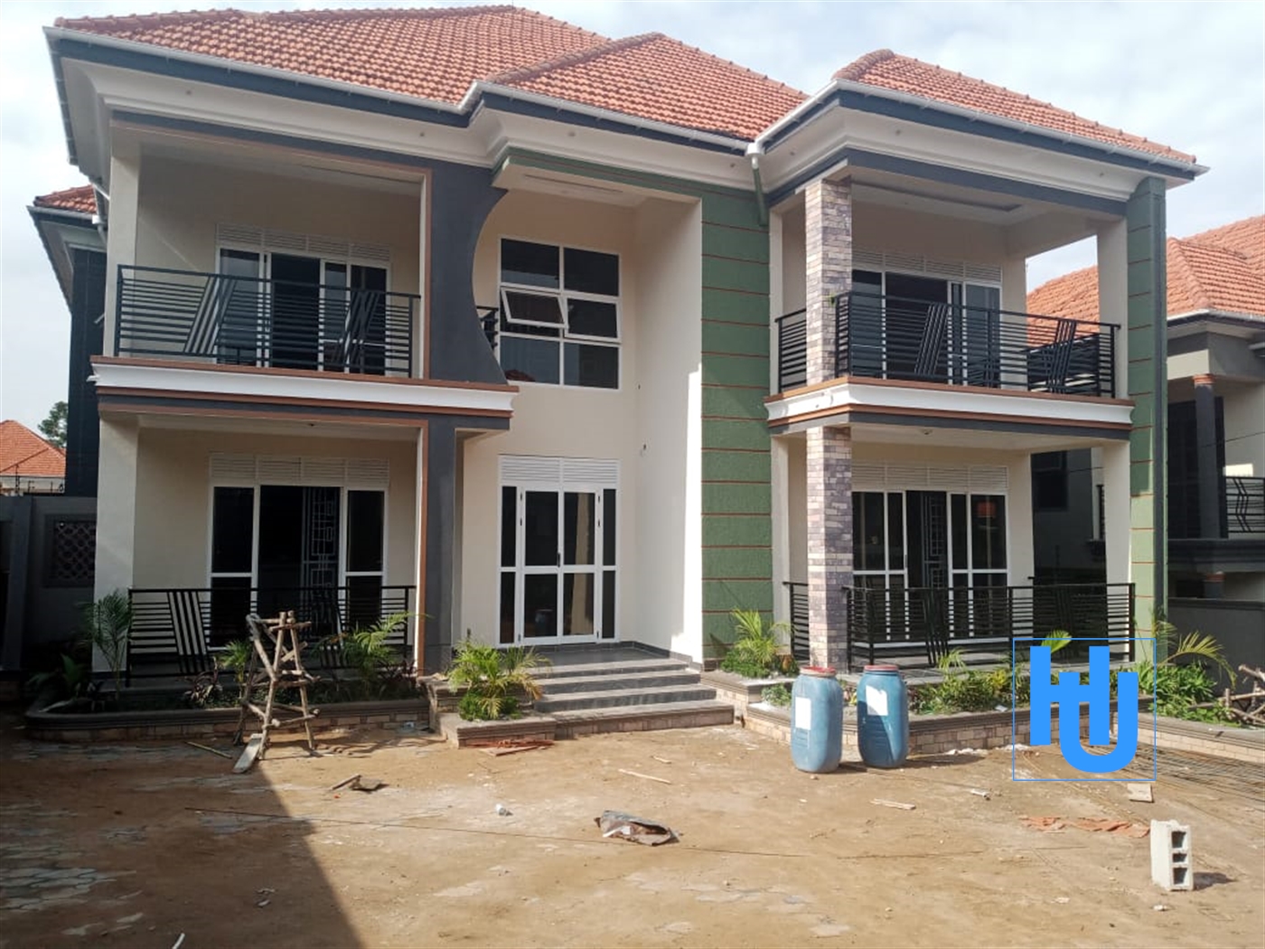 Mansion for sale in Kisaasi Wakiso