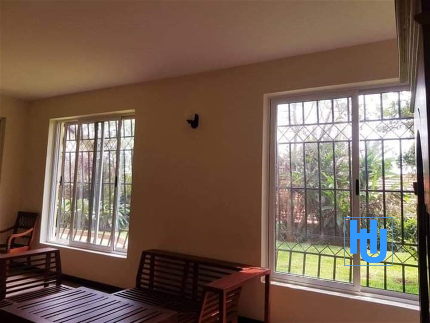 Mansion for sale in Lubowa Wakiso