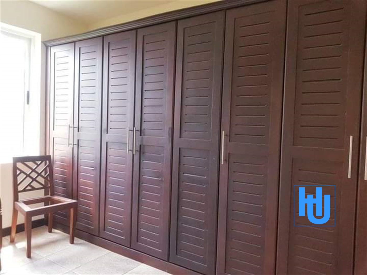 Mansion for sale in Lubowa Wakiso