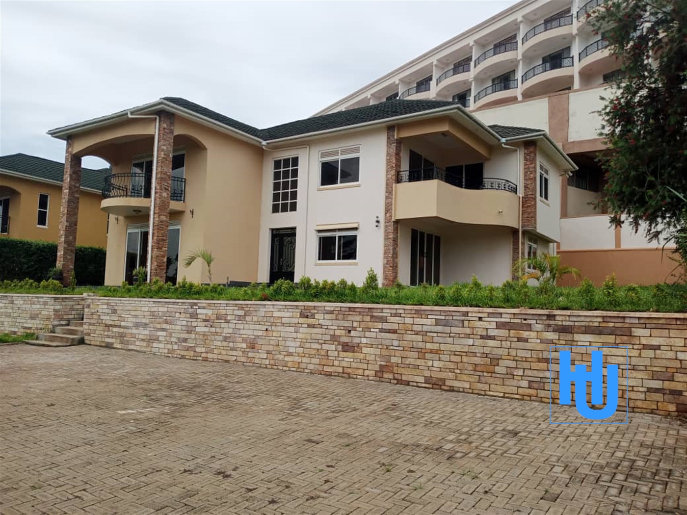 Mansion for sale in Bwebajja Wakiso