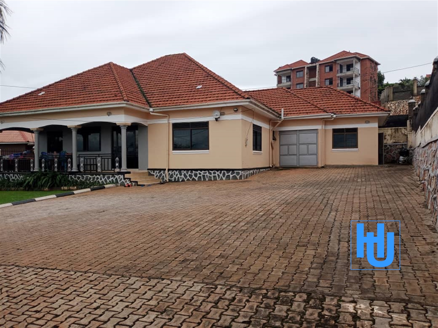 Bungalow for sale in Bwebajja Wakiso