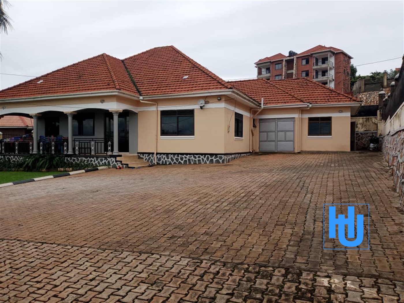 Bungalow for sale in Bwebajja Wakiso