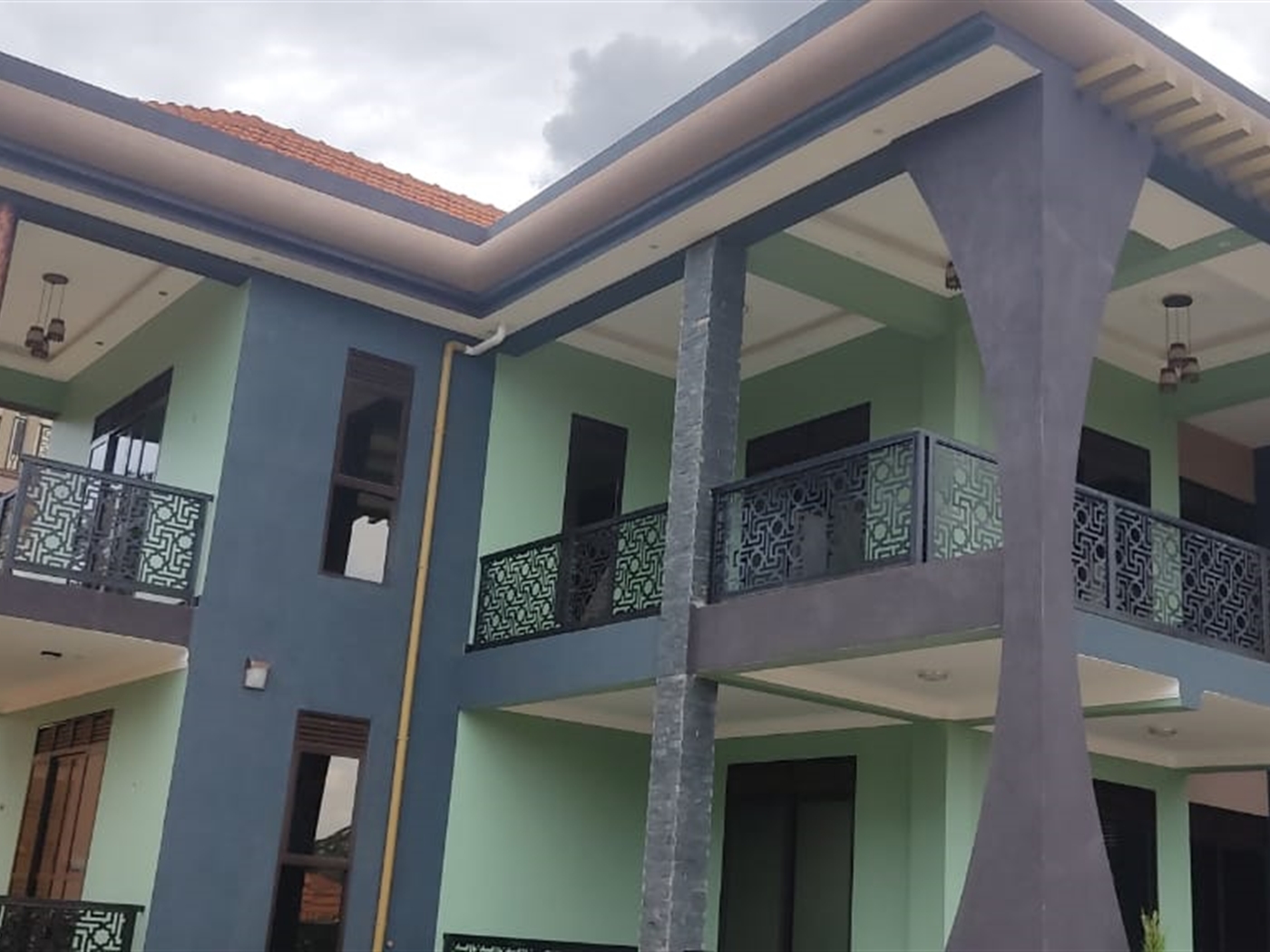 Storeyed house for sale in Kungu Wakiso