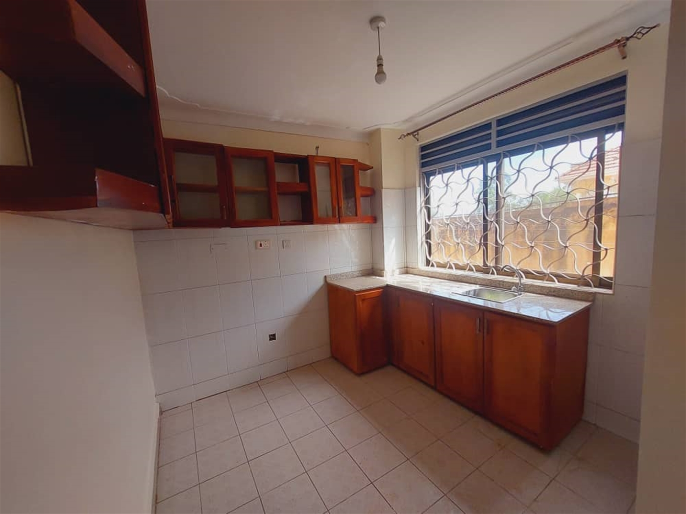 Apartment for rent in Buwaate Wakiso