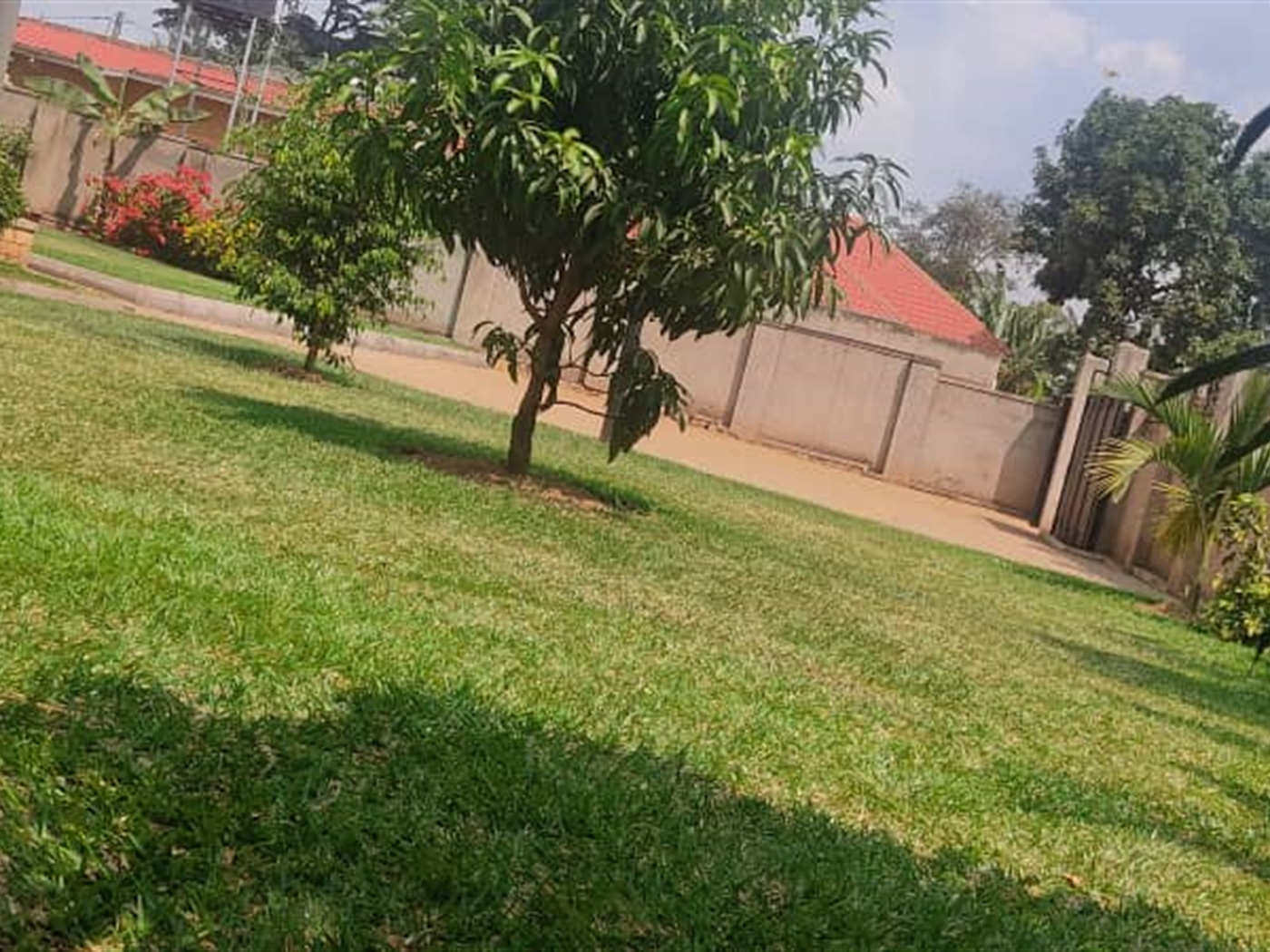 Storeyed house for sale in Kira Wakiso