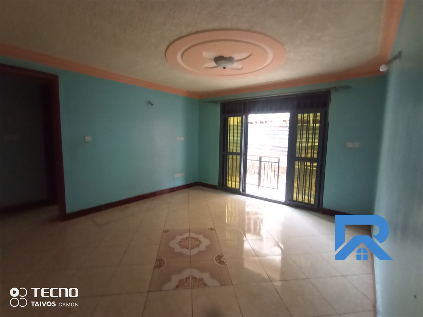 Apartment for rent in Lweza Kampala