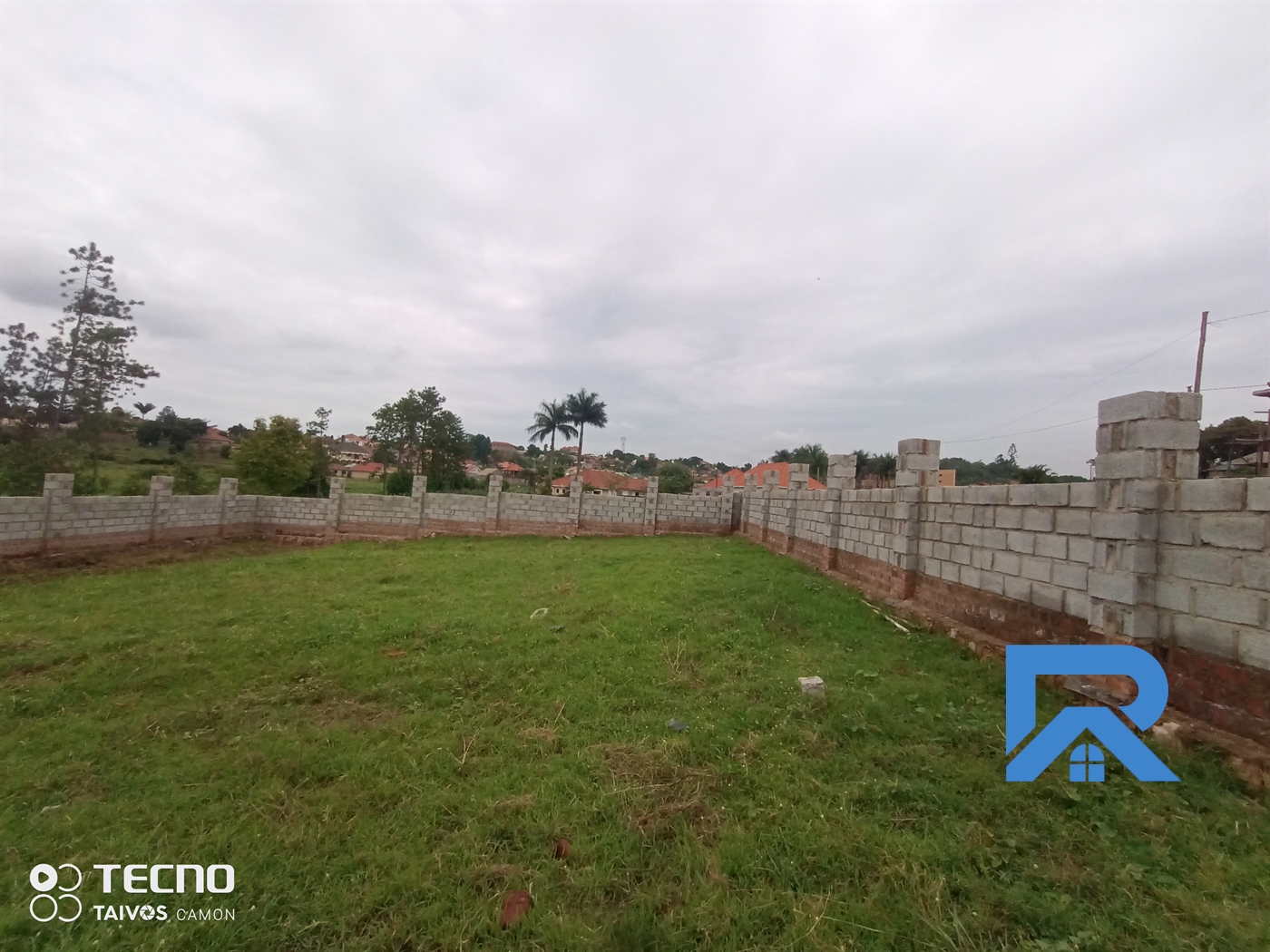 Residential Land for sale in Lwezalubowa Kampala