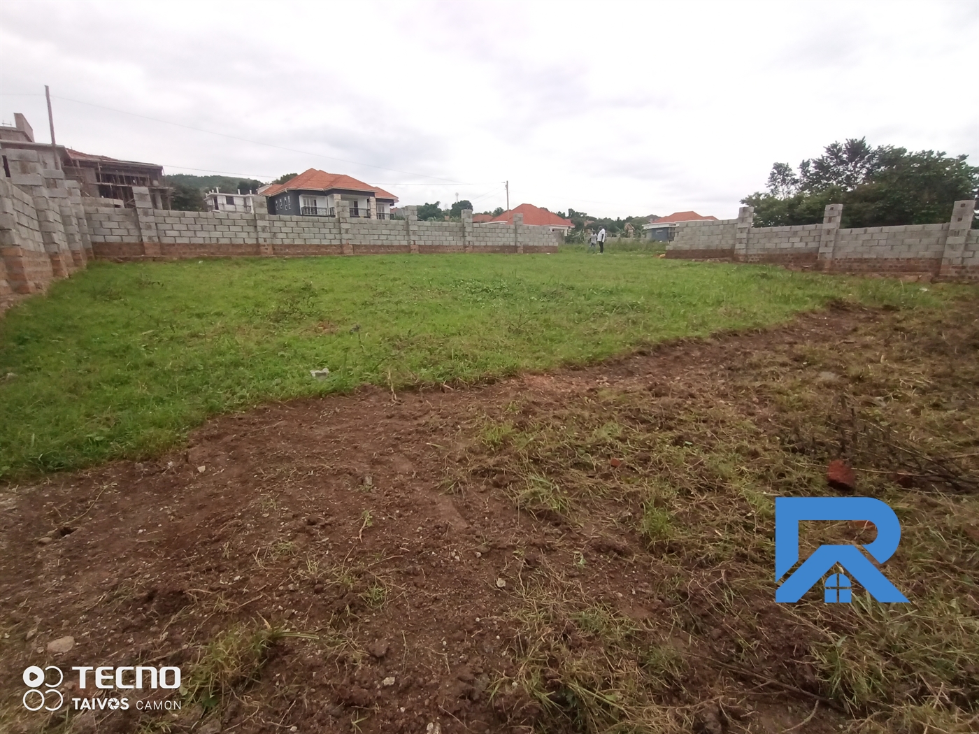 Residential Land for sale in Lwezalubowa Kampala