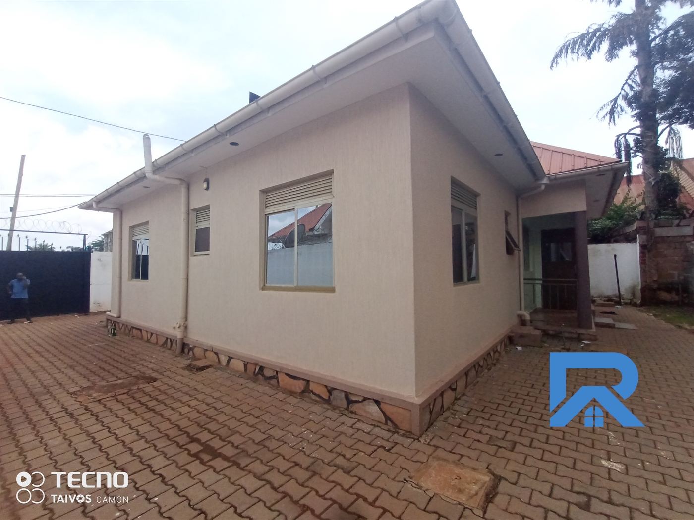 Bungalow for rent in Bbunga Kampala