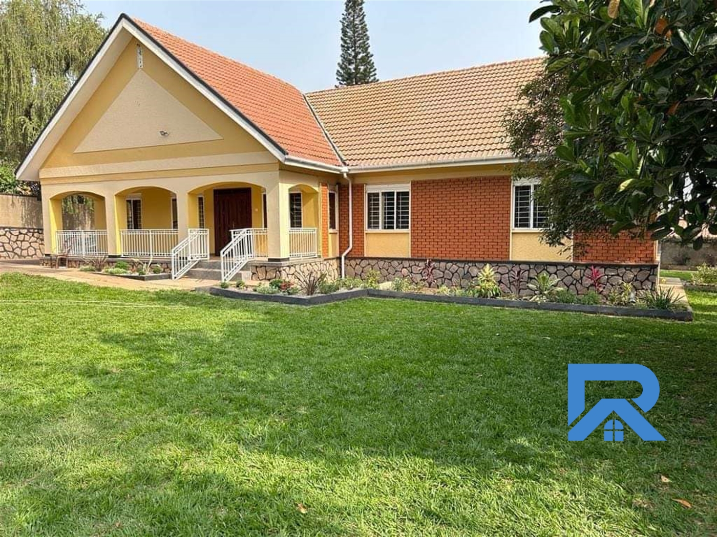 Bungalow for rent in Kitintale Kampala