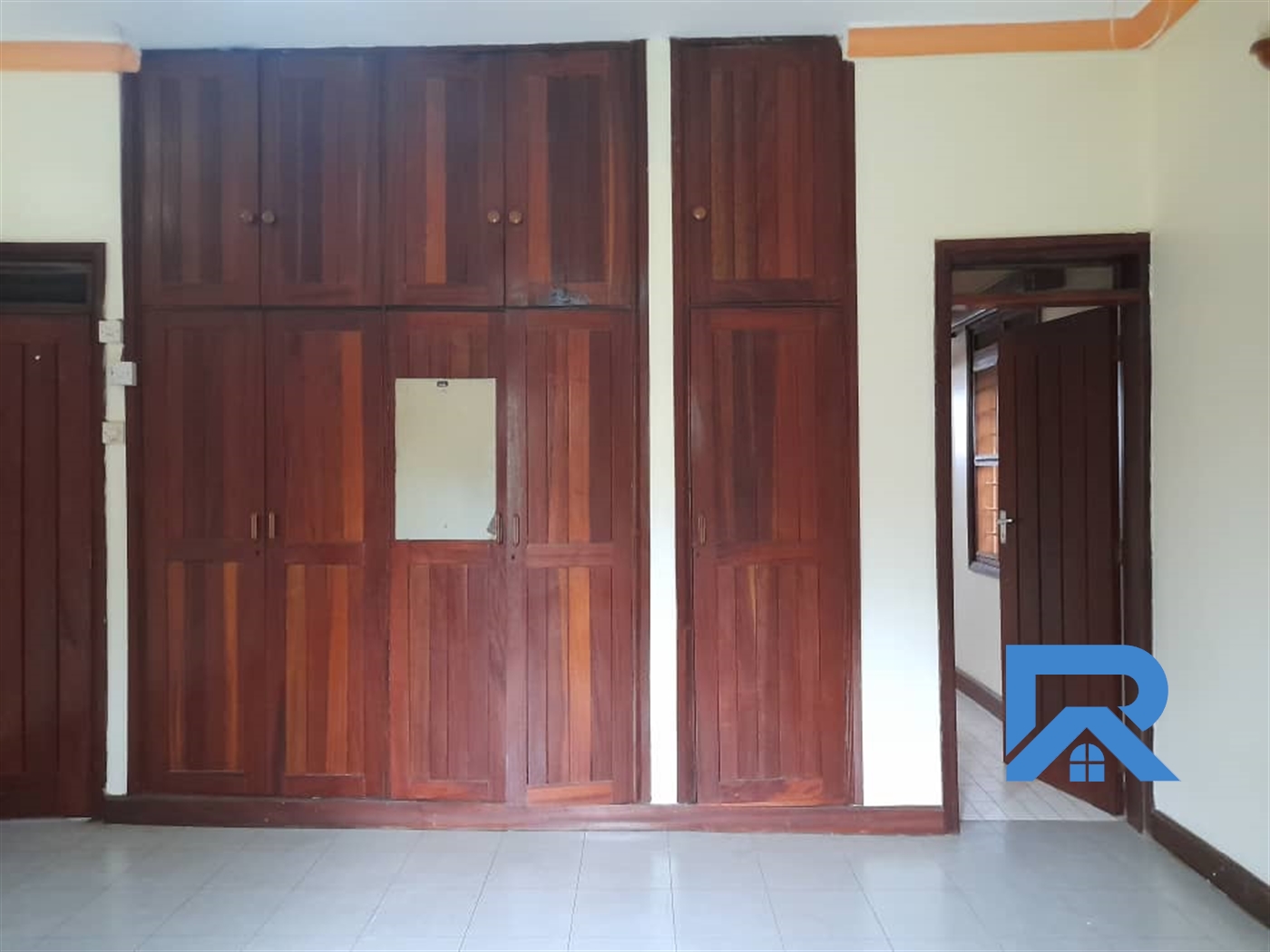 Bungalow for rent in Kitintale Kampala