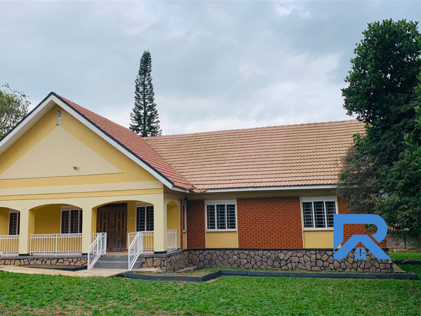 Bungalow for rent in Kitintale Kampala