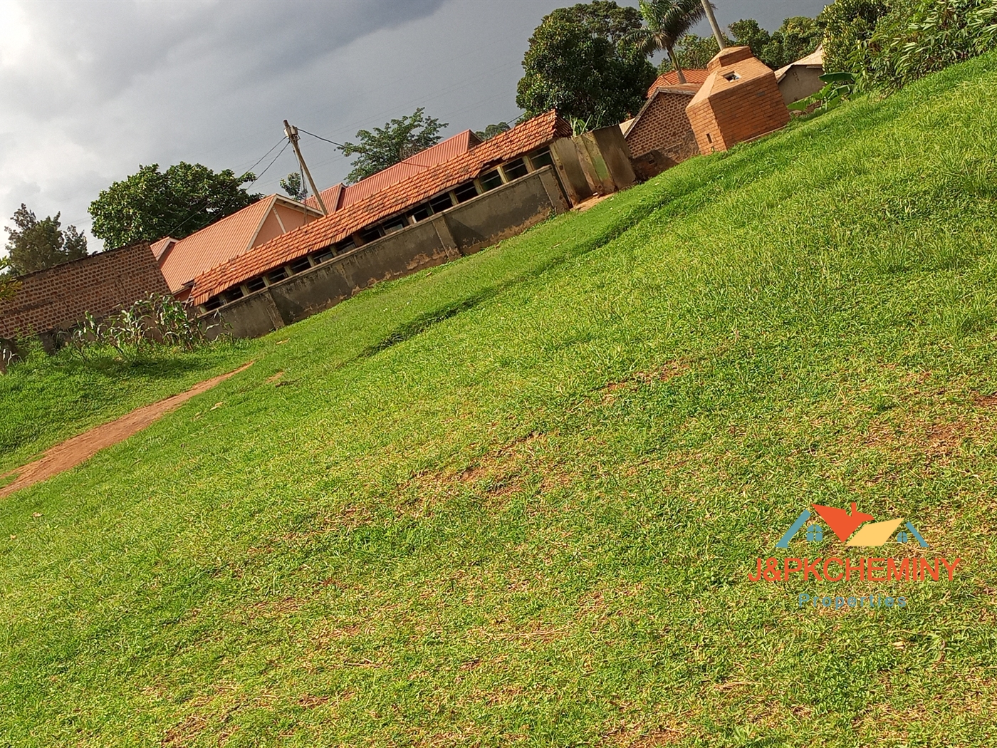 School for sale in Seeta Mukono