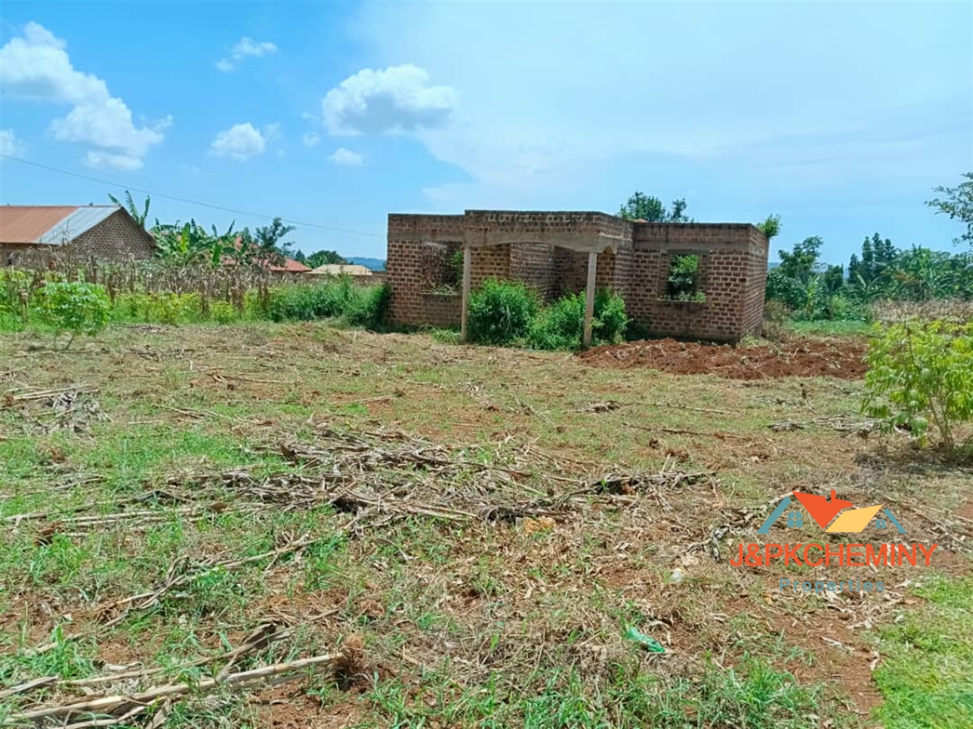 Shell House for sale in Namayiba Mukono