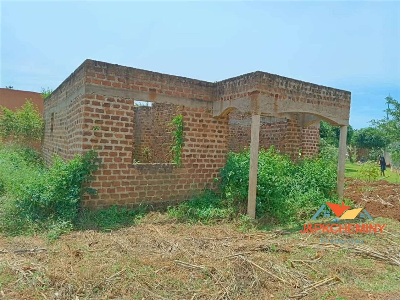 Shell House for sale in Namayiba Mukono