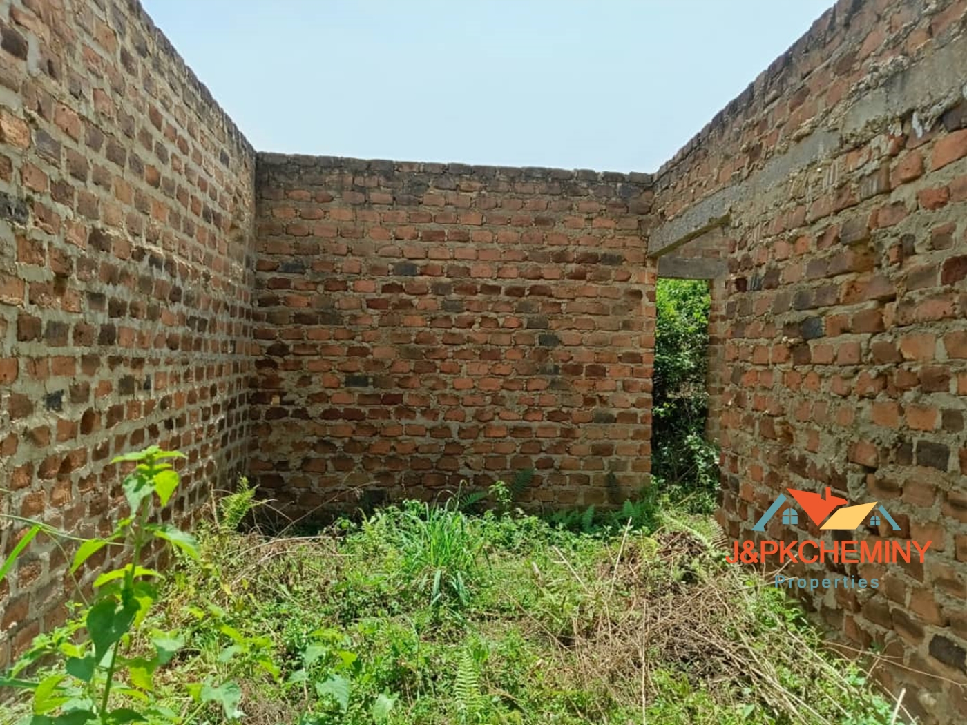 Shell House for sale in Namayiba Mukono