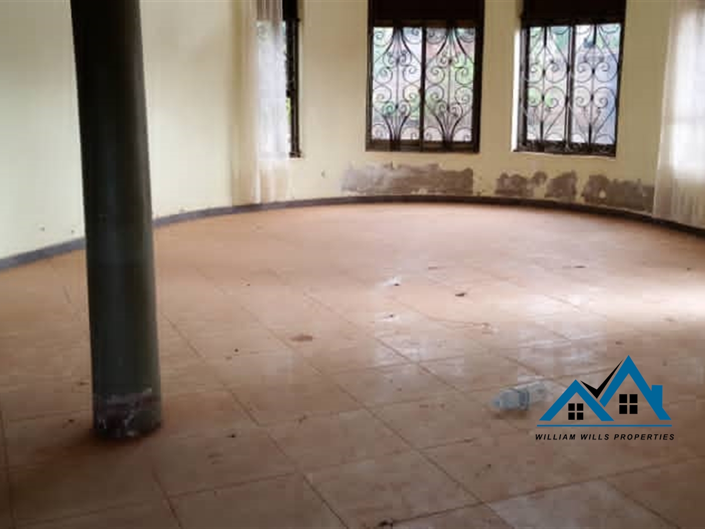 Storeyed house for sale in Namugongo Mukono