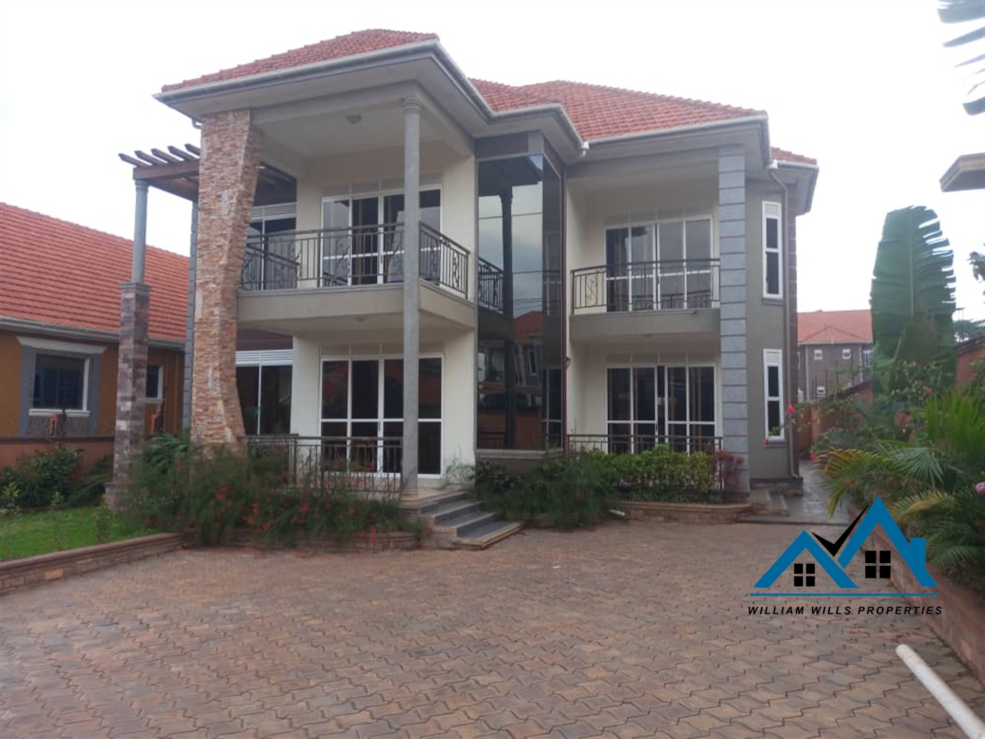 Storeyed house for sale in Kisaasi Kampala