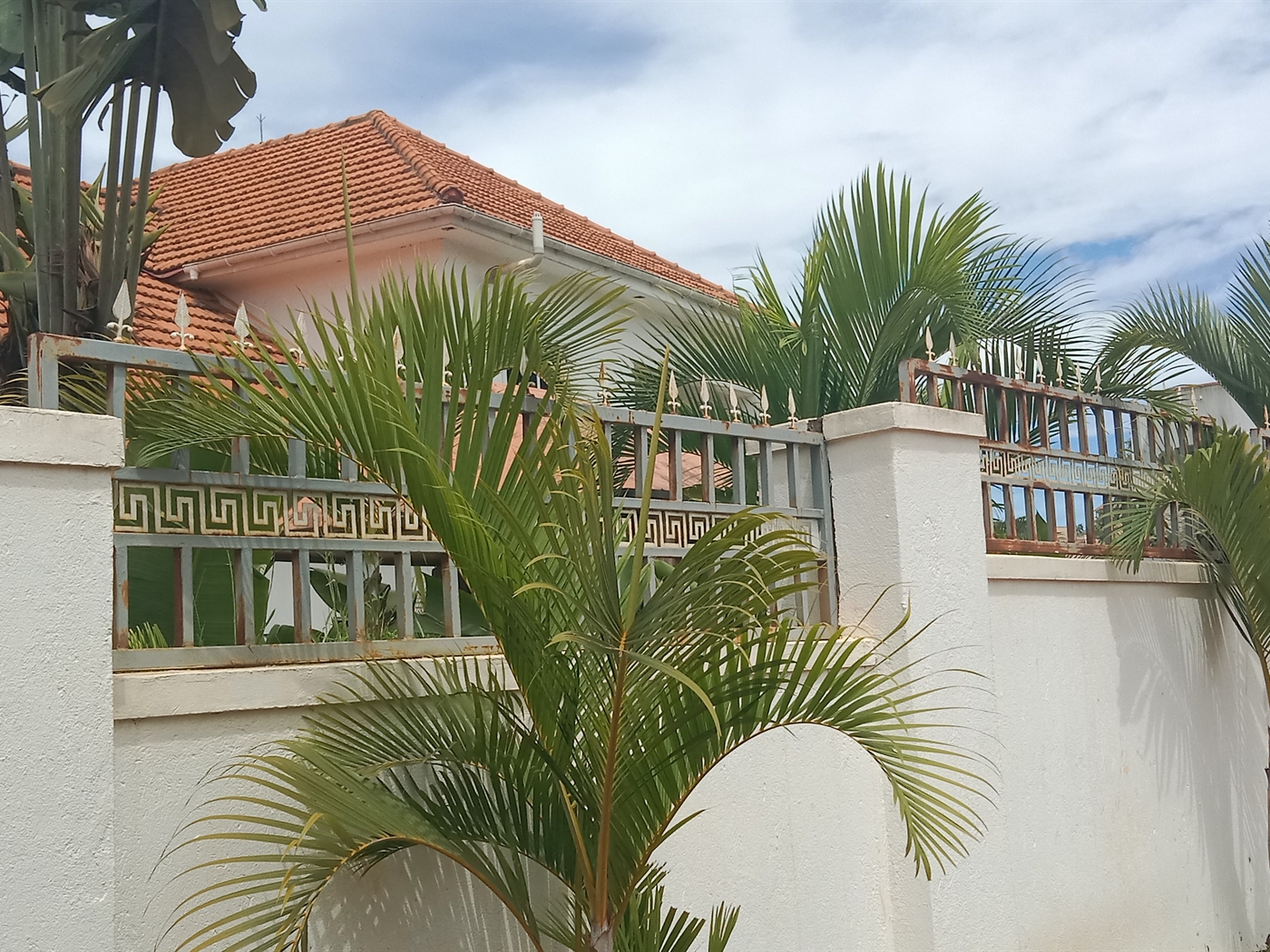 Storeyed house for sale in Akright Wakiso