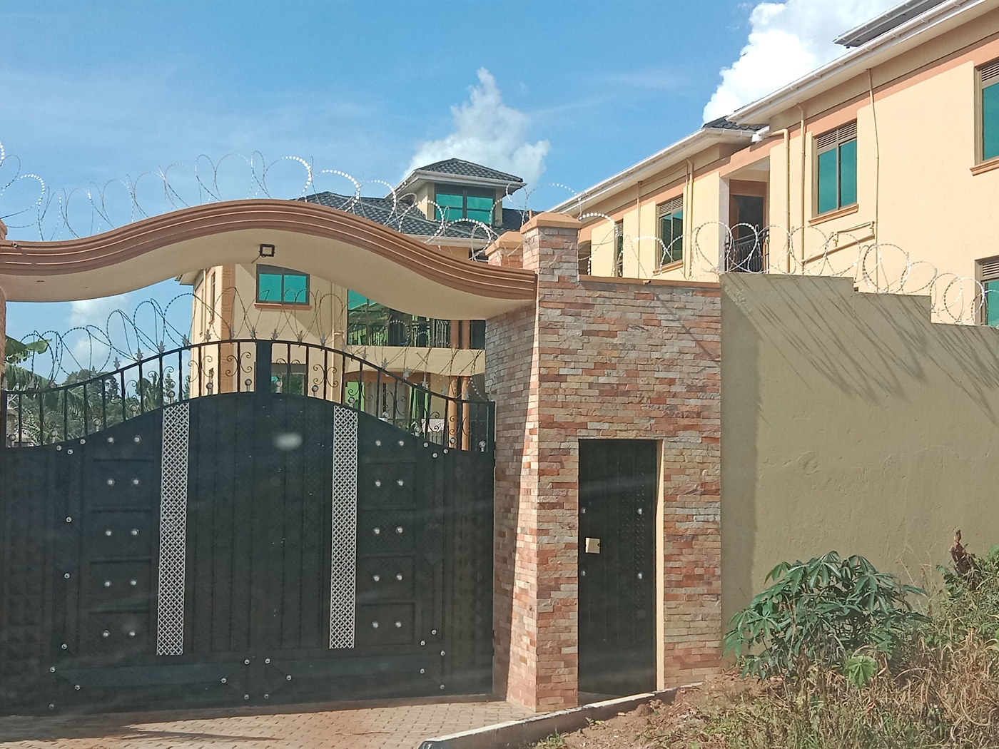 Apartment for rent in Nansana Wakiso