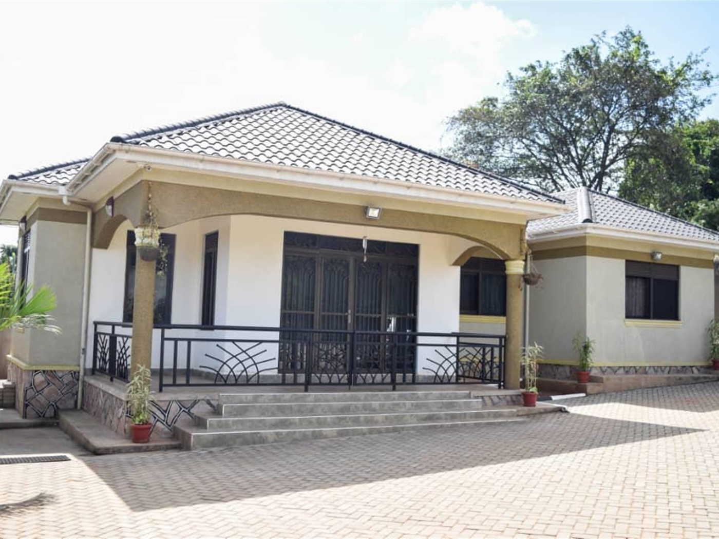 Bungalow for sale in Busaabala Wakiso