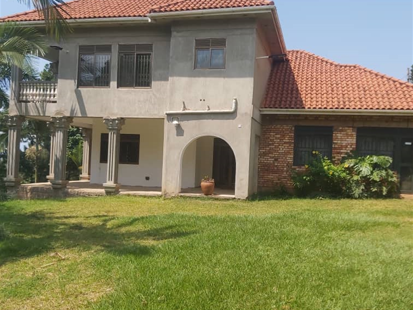 Storeyed house for sale in Namulanda Wakiso