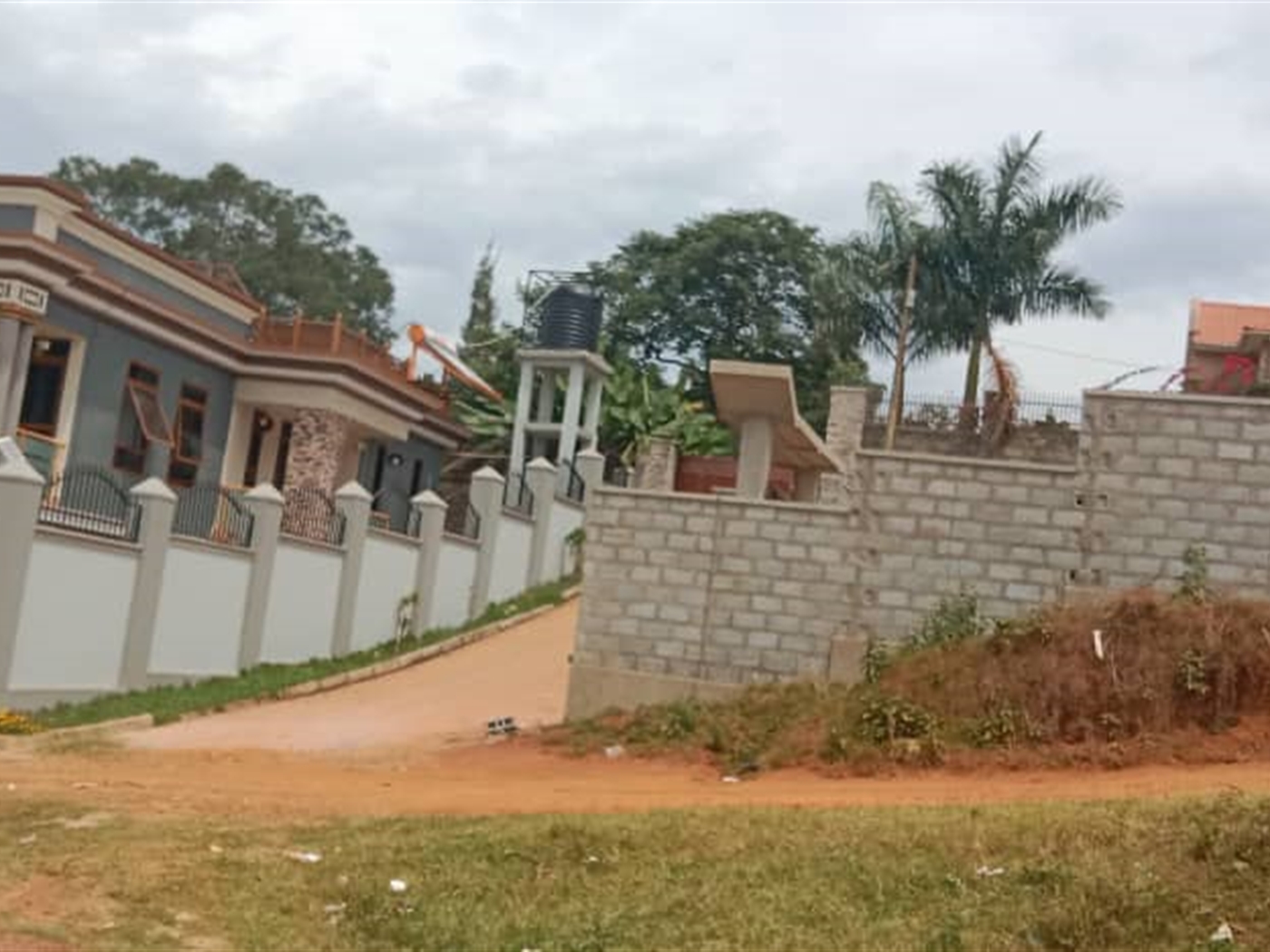 Shell House for sale in Janyi Wakiso