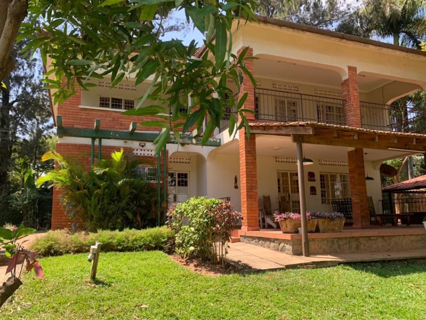 Storeyed house for sale in Luzira Wakiso