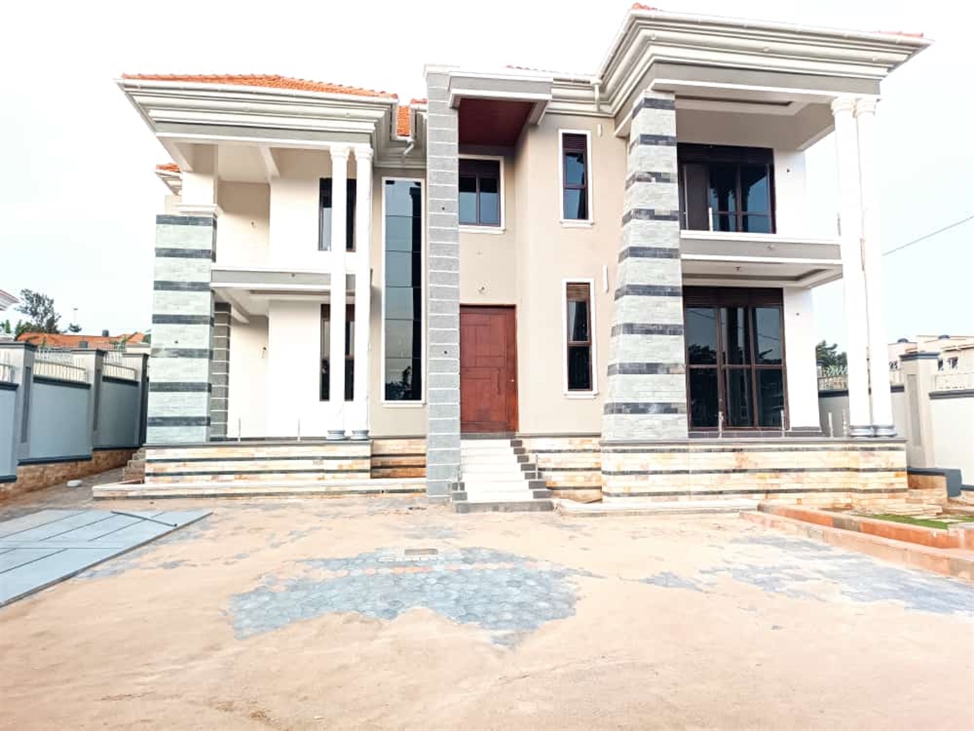 Storeyed house for sale in Kira Wakiso