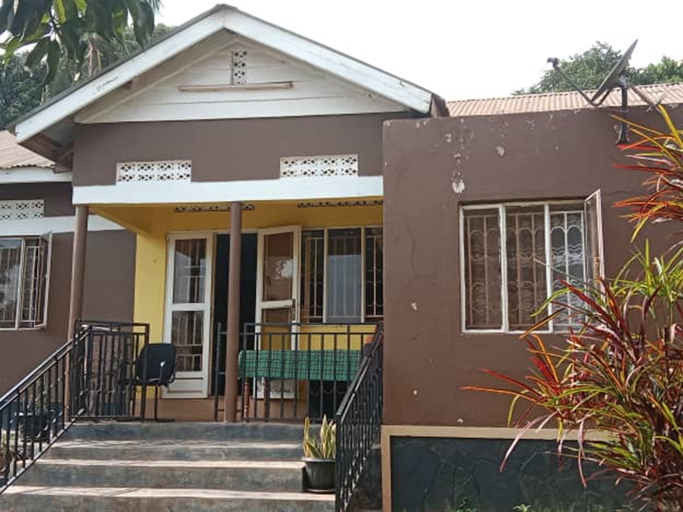 Bungalow for sale in Nsambya Kampala